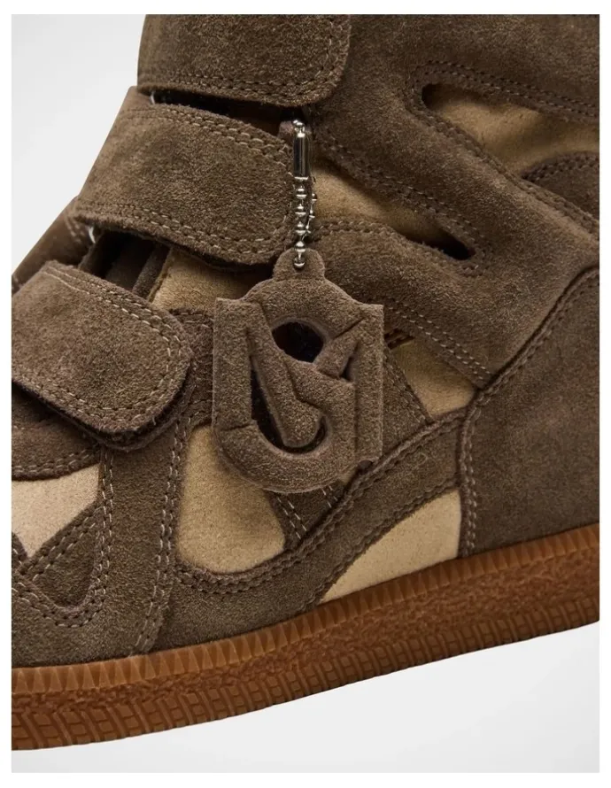 Steve Madden Mavis Sneakers in Taupe