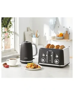 Sunbeam Alinea 4 Slice Toaster TA2740K in Black