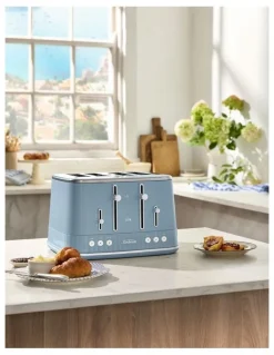 Sunbeam French Riviera 4 Slice TAM8104BL Toaster
