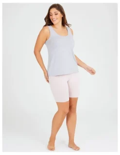 Taking Shape Bamboo Anti Chafe Crop Short Pale Blush