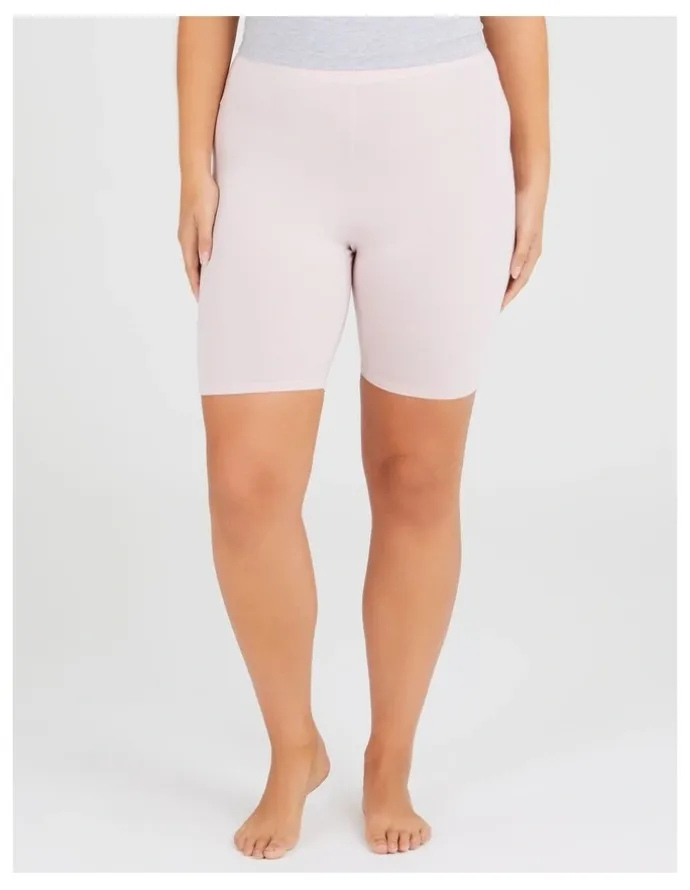 Taking Shape Bamboo Anti Chafe Crop Short Pale Blush