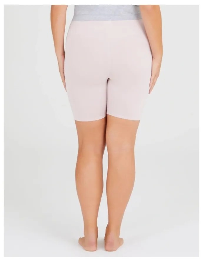 Taking Shape Bamboo Anti Chafe Crop Short Pale Blush