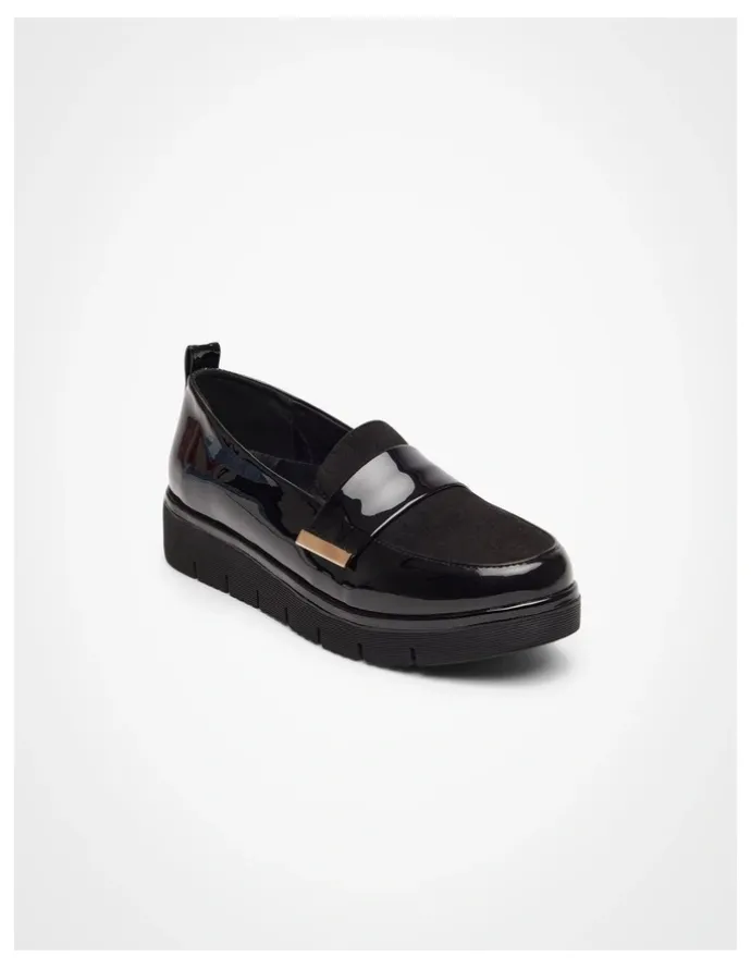 Taking Shape Trim Wedge Loafer in Black