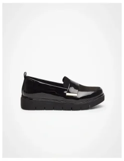 Taking Shape Trim Wedge Loafer in Black