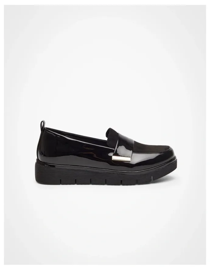 Taking Shape Trim Wedge Loafer in Black