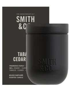 The Aromatherapy Company Tabac & Cedarwood Candle 250g