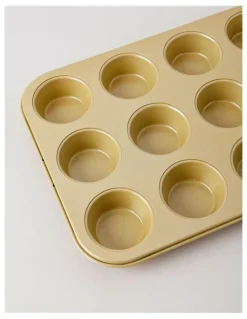 The Cooks Collective Gold 12 Cup Muffin