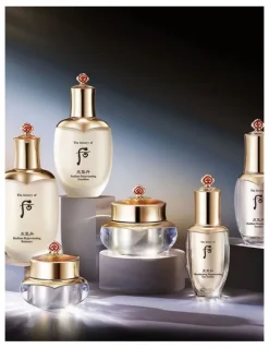 The History of Whoo Cheongidan Radiant Rejuvenating Balancer