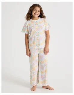 Tilii Floral Short Sleeve T-Shirt & Pants Pyjamas in Cream