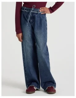 Tilii High Rise Pleated Wide Leg Jeans in Dark Blue Denim