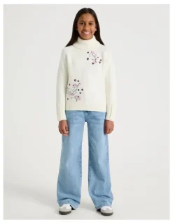 Tilii Knitted Jumper with Embroidery in White