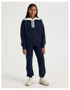 Tilii 1/4 Zip Sweat Top in Navy