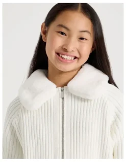 Tilii Zip Thru Cardigan with Fur Collar in White