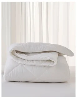 Tontine Classic Allergy Sensitive Quilt in White