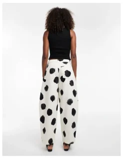 TOPSHOP Yara Dot Barrel Trousers in Ecru