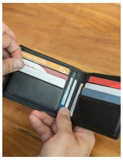 Travelon RFID Blocking Billfold Leather Wallet in Black