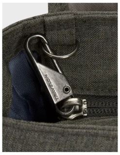 Travelon Urban Anti-Theft 14 Laptop & Tablet Messenger Bag in Slate