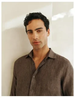 Trenery Tailored Fit Delave Linen Shirt in Cocoa