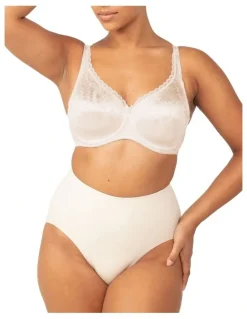 Triumph Shape Sensation Minimiser Brief in Beige