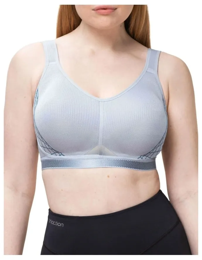 Triumph Triaction Cardio Cloud Wirefree Minimiser Sports Bra in Platinum Silver
