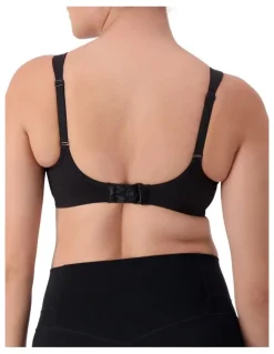 Triumph Triaction Ultra Underwire Sports Bra in Black