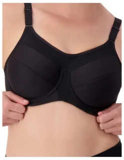 Triumph Triaction Ultra Underwire Sports Bra in Black