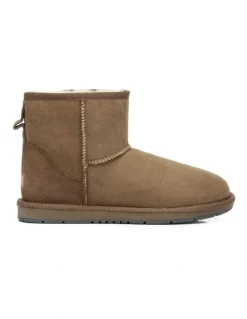 UGG Australian Shepherd Mini Classic Boots in Chestnut
