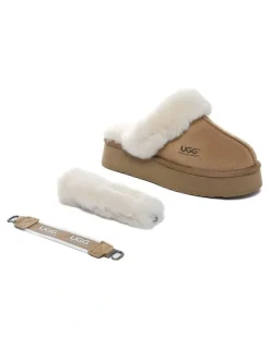 UGG Australian Shepherd Musa Platform in Chestnut