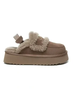 UGG Australian Shepherd Rilee Platform in Brown