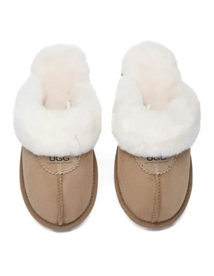 UGG Australian Shepherd Scuff Waffle Slipper in Chestnut