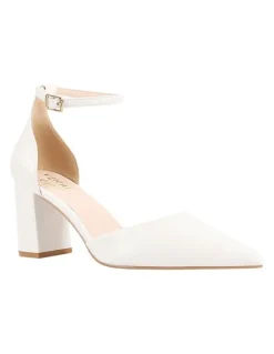 Verali Eli Closed Toe Block Heels in Chalk