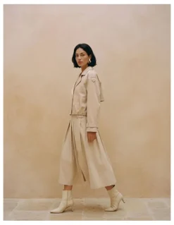 Vero Moda Manonsia Belted Midi Skirt in Ivory