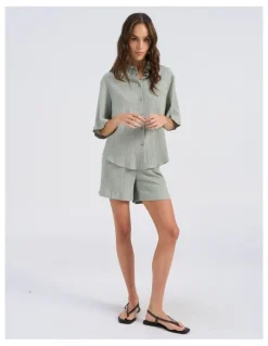 Vero Moda Ricki High Waisted Tie Shorts in Khaki