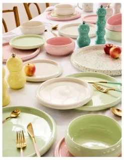 Vue Bubble Dinner Plate in Lemon