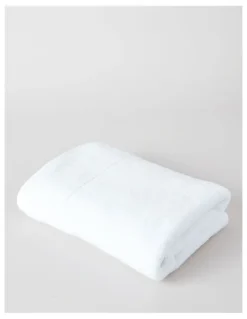 Vue Clara Quick Dry Bath Towel in White