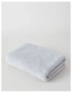 Vue Clara Quick Dry Bath Towel in Silver
