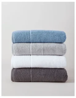 Vue Clara Quick Dry Bath Towel in Silver