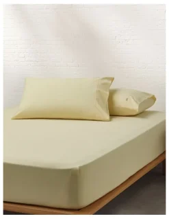 Vue Stonewashed Cotton Pillowcase Pair in Lemon