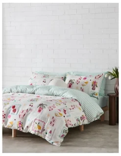 Vue Summer Icon Cotton Sateen Quilt Cover Set in Pink