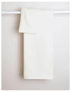 Vue Super Soft Towel Range in Milky White