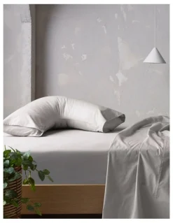 Vue 300TC Australian Superfine Cotton U-Shaped Pillowcase in Silver