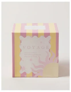Vue Voyage Tulum Candle 430g in Yellow/Pink
