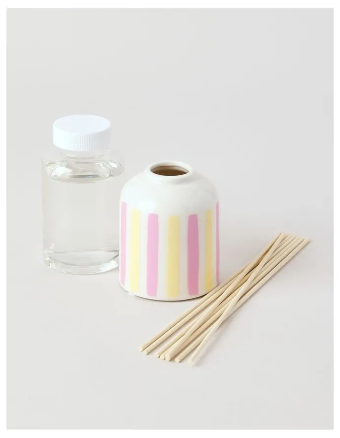 Vue Voyage Tulum Diffuser 250ml in Yellow/Pink