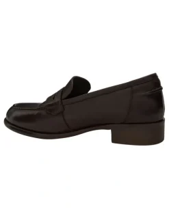 Wide Steps Lavena Flat Shoes in Chocolate Leather