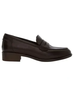 Wide Steps Lavena Flat Shoes in Chocolate Leather