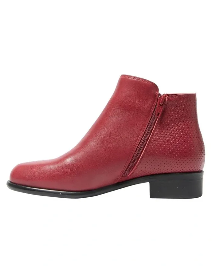 Wide Steps Lorenzo Boots in Red Leather