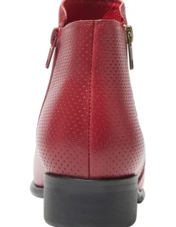 Wide Steps Lorenzo Boots in Red Leather
