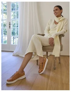 Wide Steps Novella Glove Sneakers in Tan/Bronze