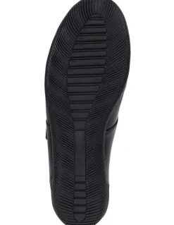 Wide Steps Winston Black Glove Flat Shoes