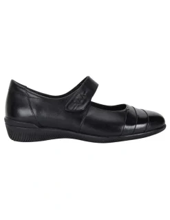 Wide Steps Winston Black Glove Flat Shoes